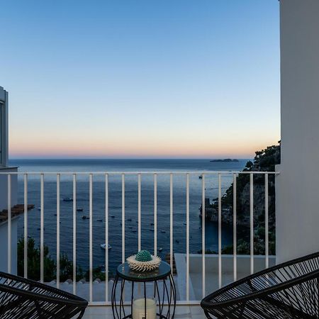 Gianlica Suites Positano Exteriör bild